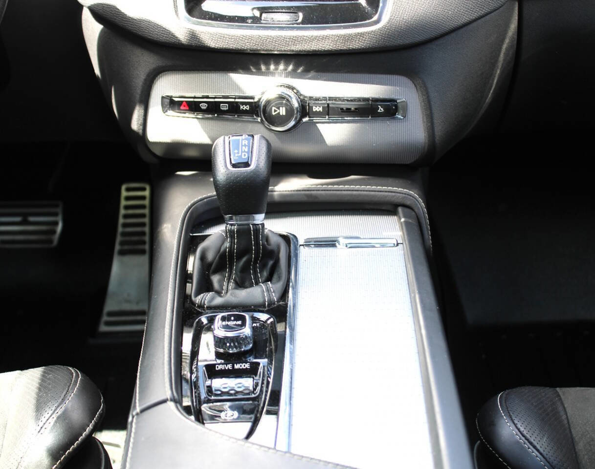 Used 2016 Volvo XC90 T6 R-Design w/ Vision Package AWD/4WD image 29
