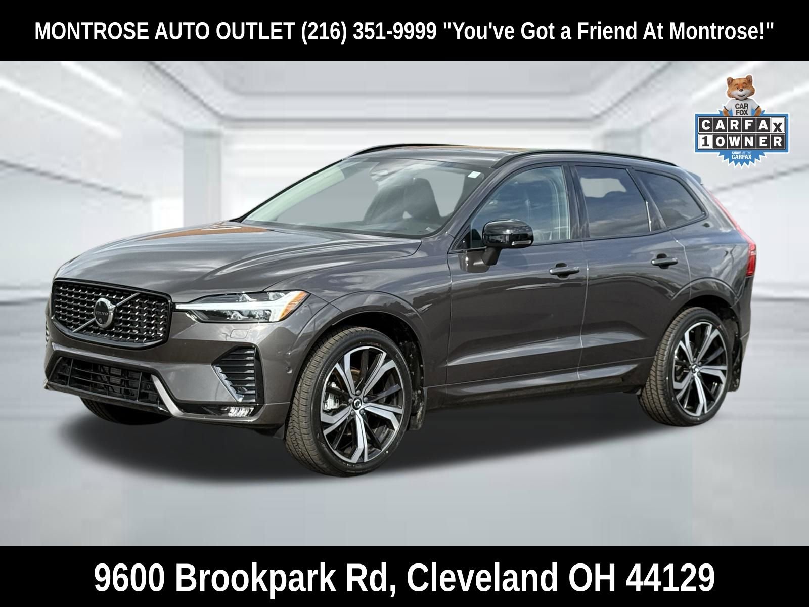 Used 2023 Volvo XC60 B5 Ultimate w/ Climate Package AWD/4WD image 3