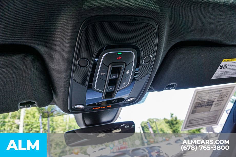 Used 2025 Audi Q7 3.0T Premium Plus image 36