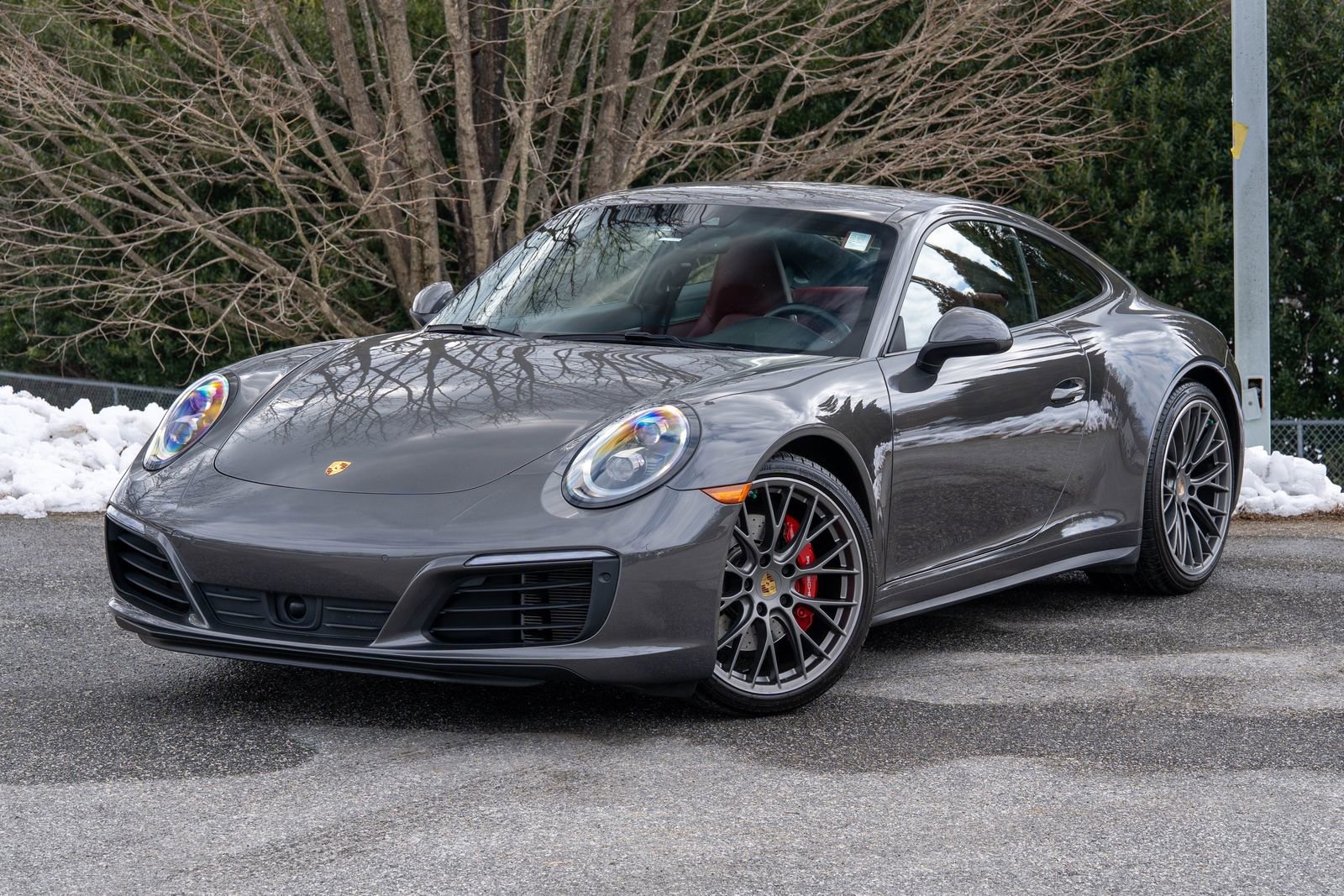 Certified 2019 Porsche 911 Carrera 4S image 1