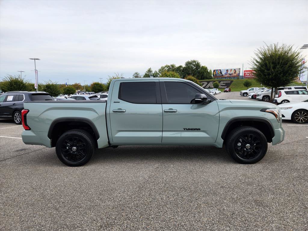 Used 2024 Toyota Tundra Limited AWD/4WD image 3