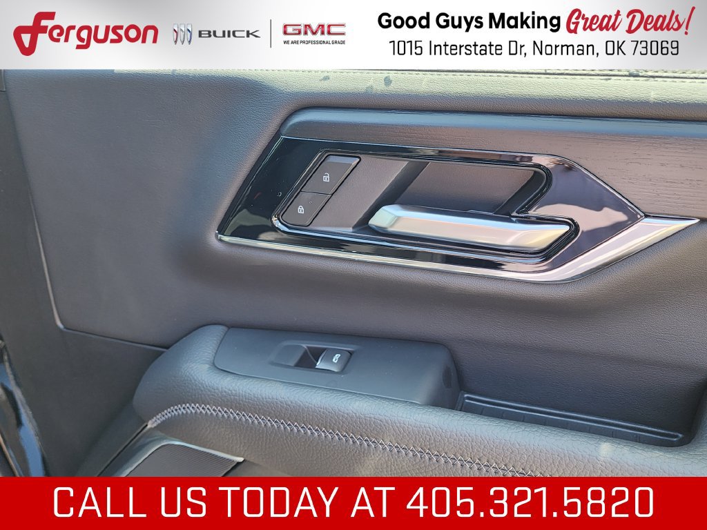 New 2026 GMC Yukon Denali w/ Denali Reserve Package AWD/4WD image 46