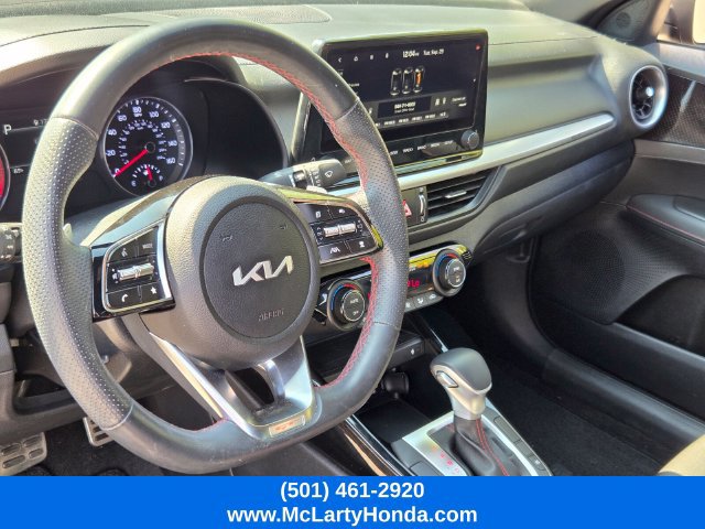 Used 2022 Kia Forte GT w/ GT Technology Package FWD image 9