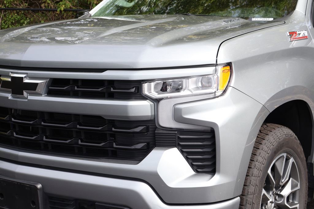 Certified 2024 Chevrolet Silverado 1500 RST w/ Z71 Off-Road Package image 3