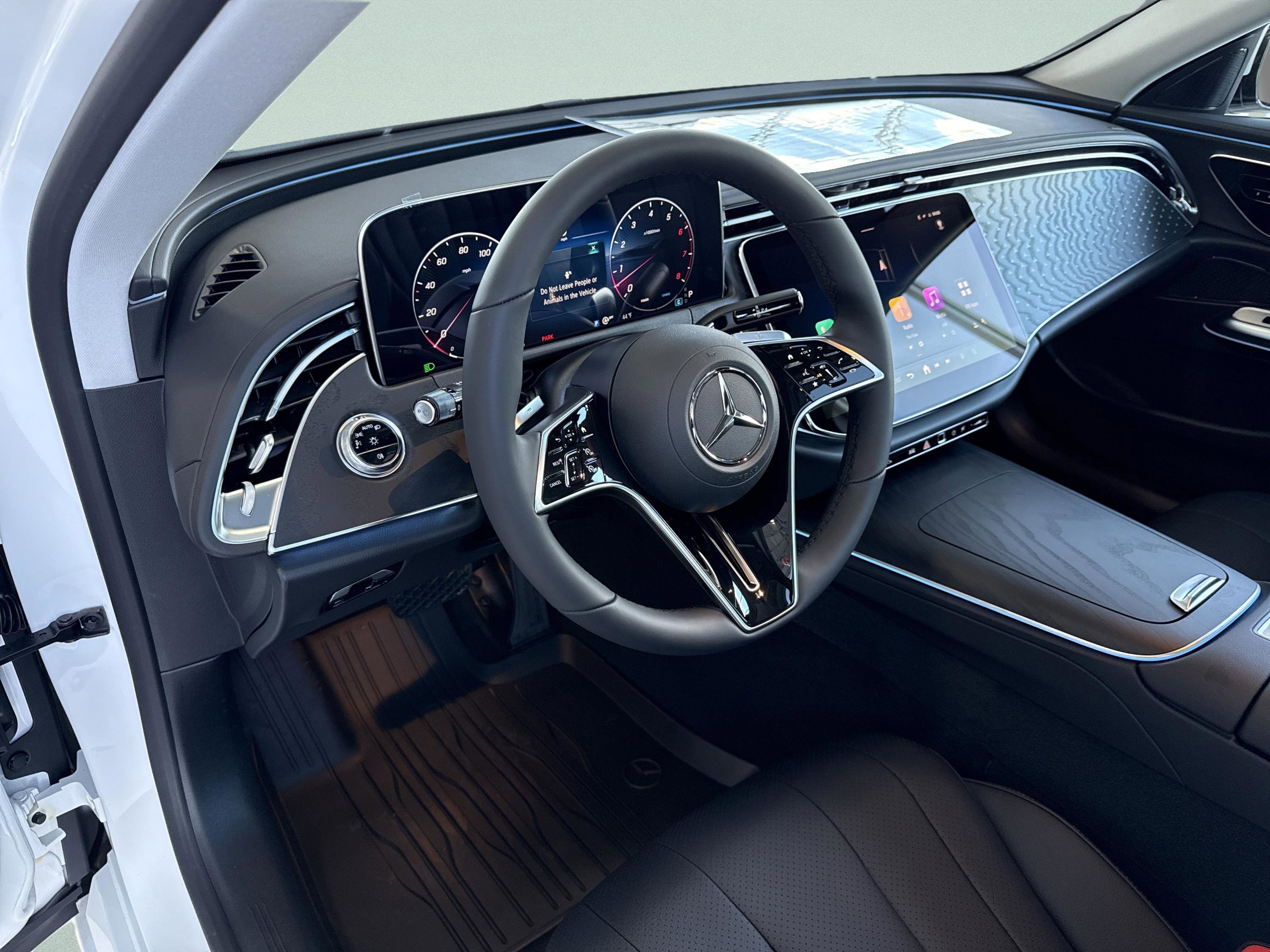 Certified 2026 Mercedes-Benz E 450 4MATIC Sedan image 29