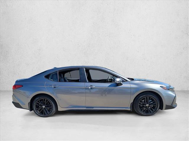 New 2026 Toyota Camry SE image 4