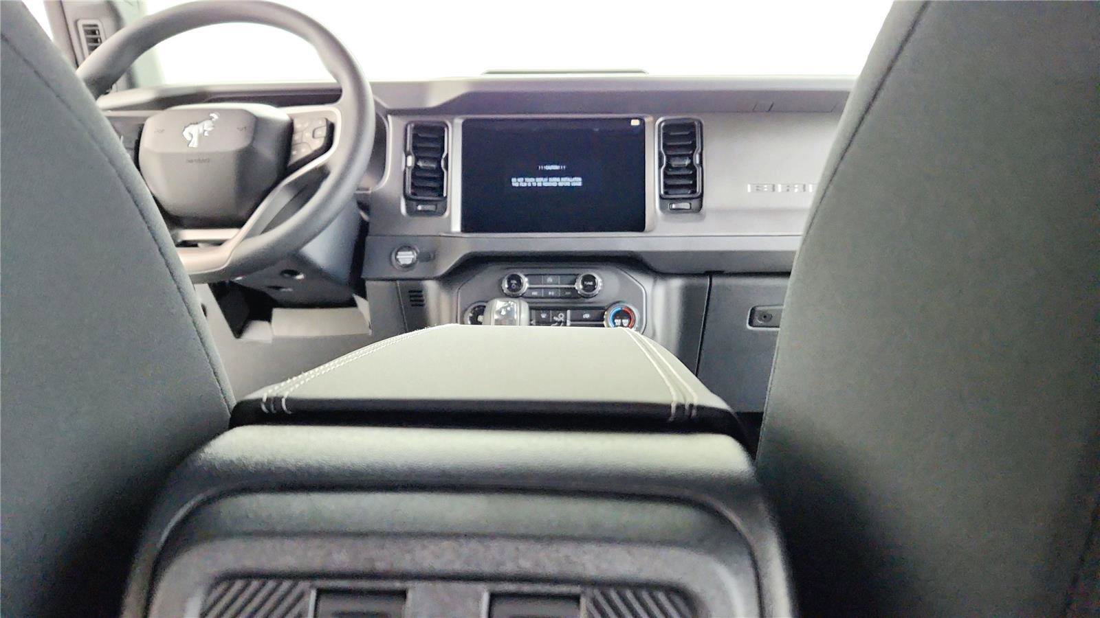 New 2025 Ford Bronco 4-Door image 28