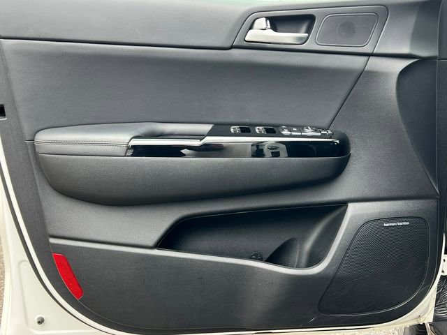 Used 2022 Kia Sportage SX image 16