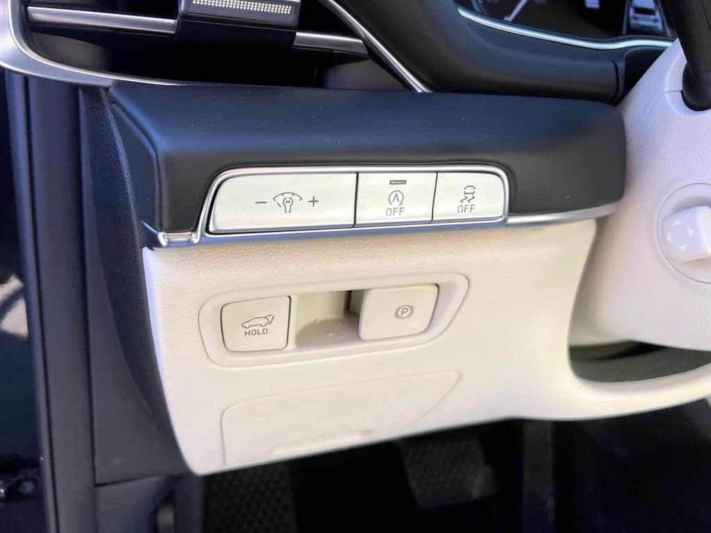 Certified 2023 Genesis GV80 3.5T image 20