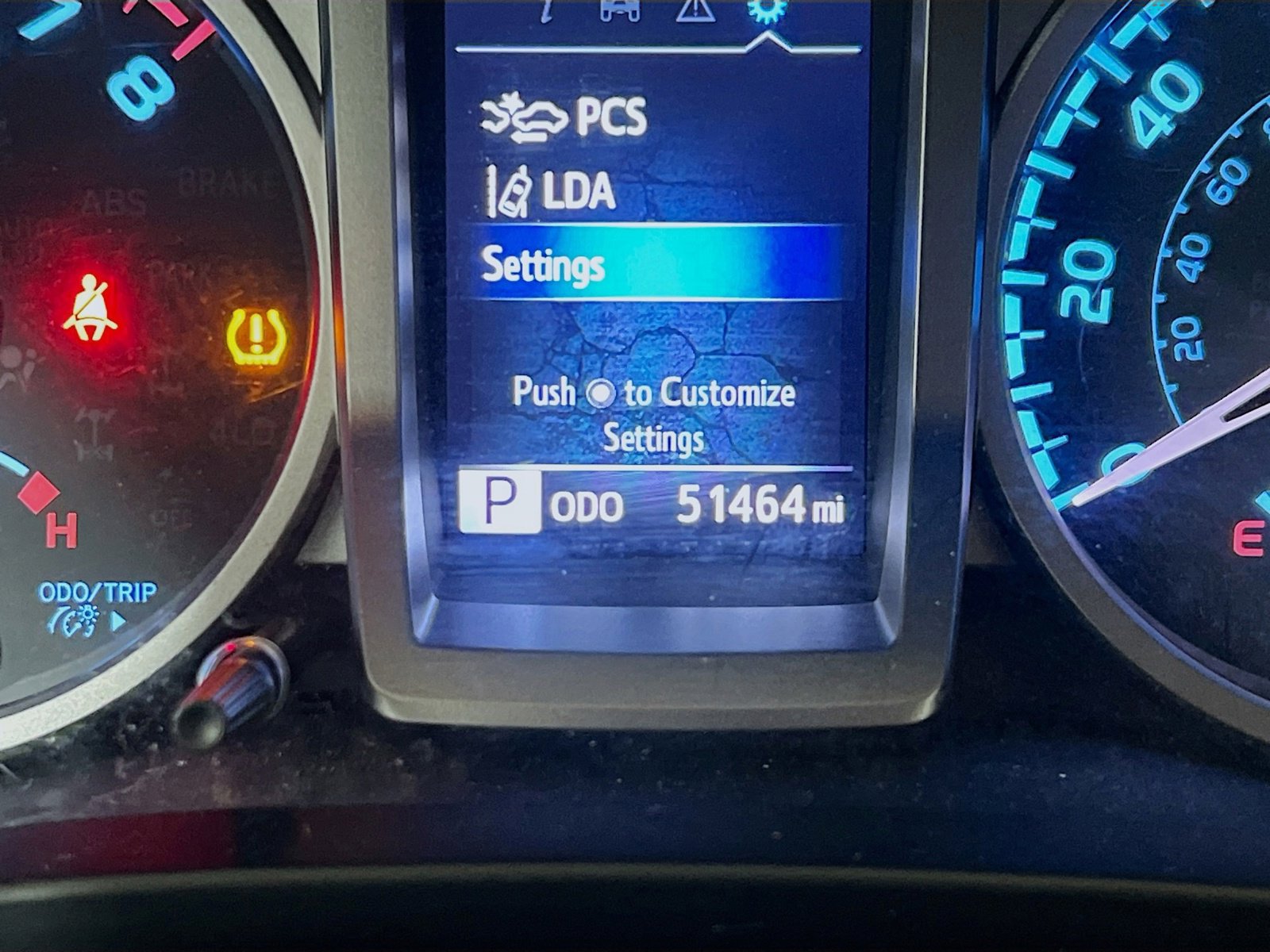 Used 2022 Toyota Tacoma SR5 RWD image 8
