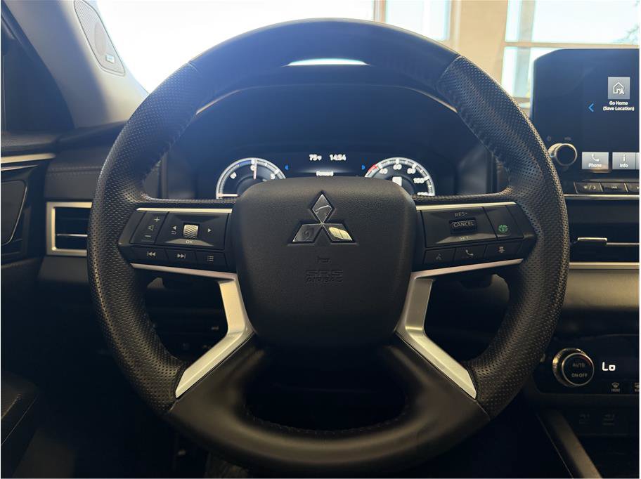 Used 2025 Mitsubishi Outlander Ralliart AWD/4WD image 16