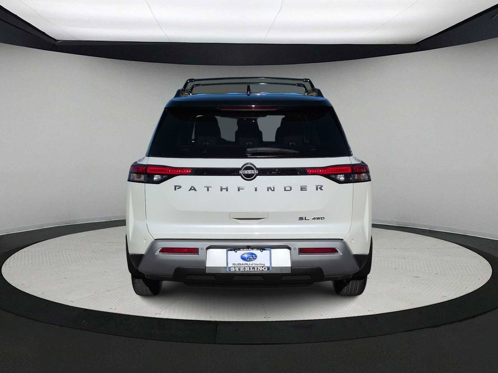 Used 2022 Nissan Pathfinder SL image 7