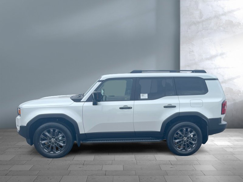 New 2026 Toyota Land Cruiser image 3