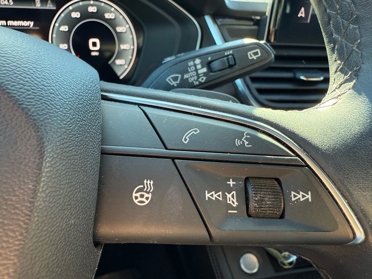 Used 2021 Audi Q5 Prestige image 32