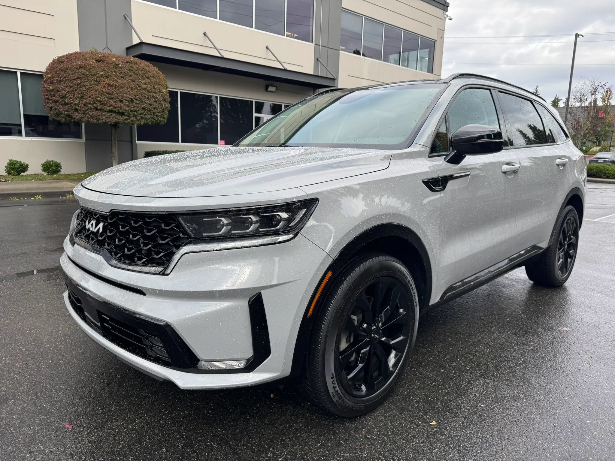 Used 2023 Kia Sorento SX AWD/4WD image 4