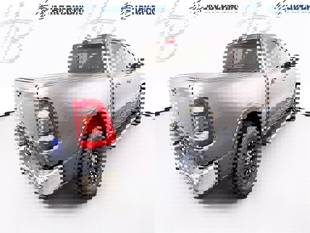 Used 2019 RAM 1500 Laramie image 29