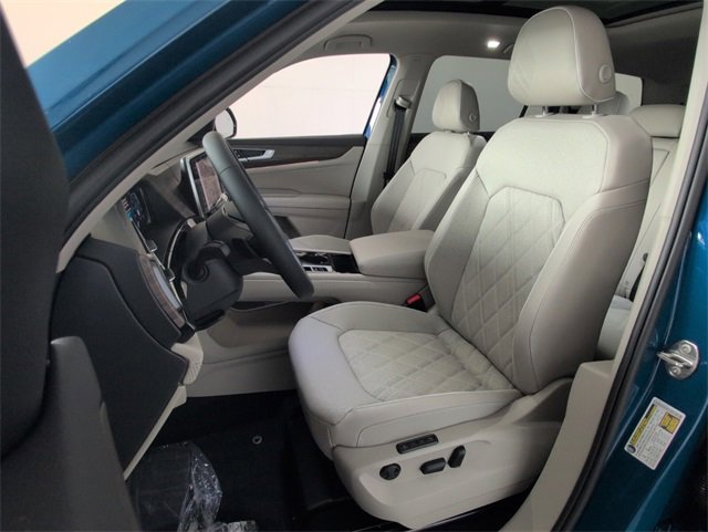 New 2026 Volkswagen Atlas SEL Premium R-Line image 5