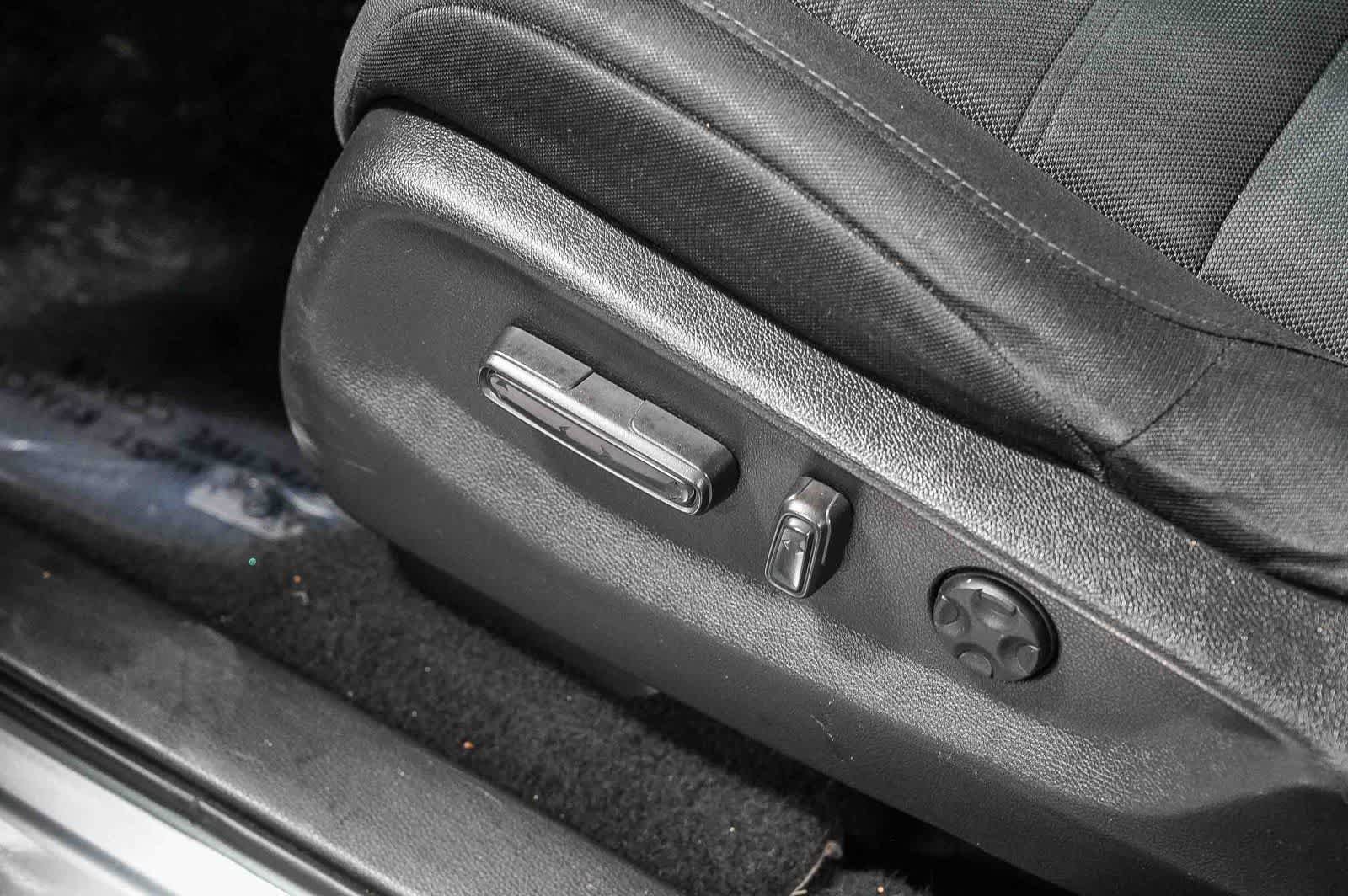 Used 2020 Honda CR-V EX image 23