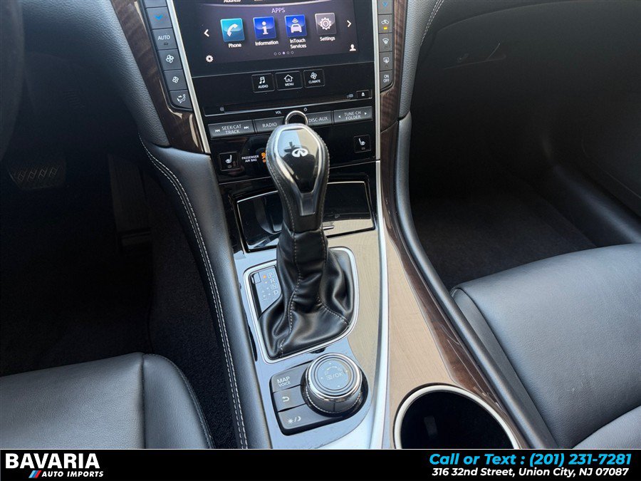 Used 2018 INFINITI Q50 Luxe w/ Essential Package (3.0T Luxe) AWD/4WD image 23