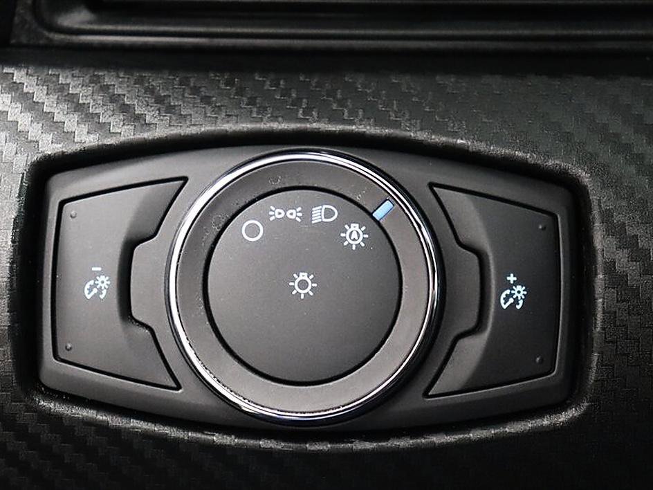 Used 2018 Ford Mustang Coupe w/ Wheel & Stripe Package image 71