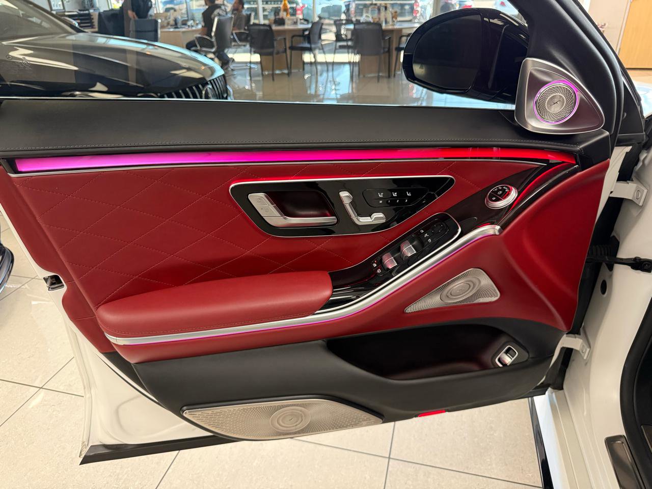 Used 2022 Mercedes-Benz S 580 4MATIC Sedan image 9