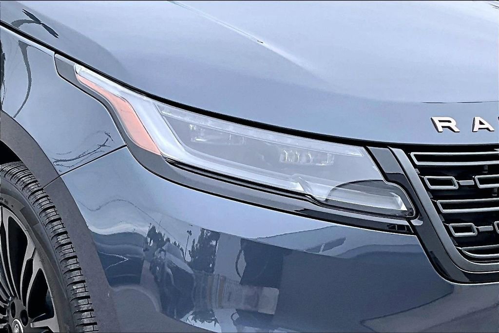 Used 2026 Land Rover Range Rover Velar Autobiography image 12