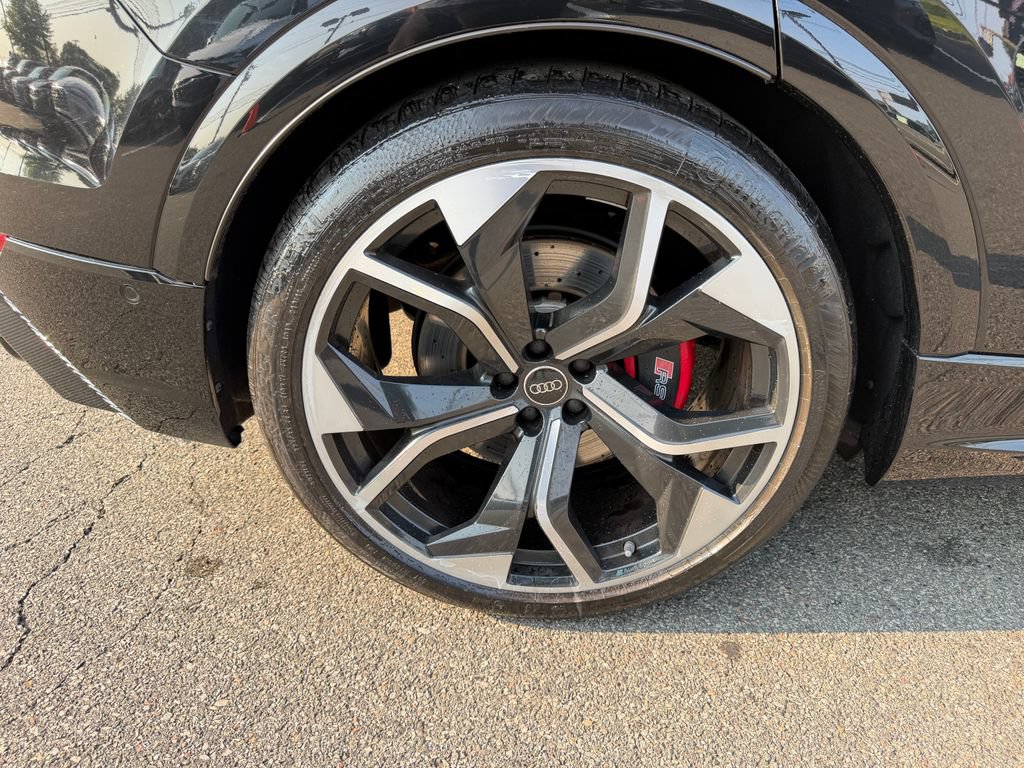 Used 2022 Audi RS Q8 AWD/4WD image 13