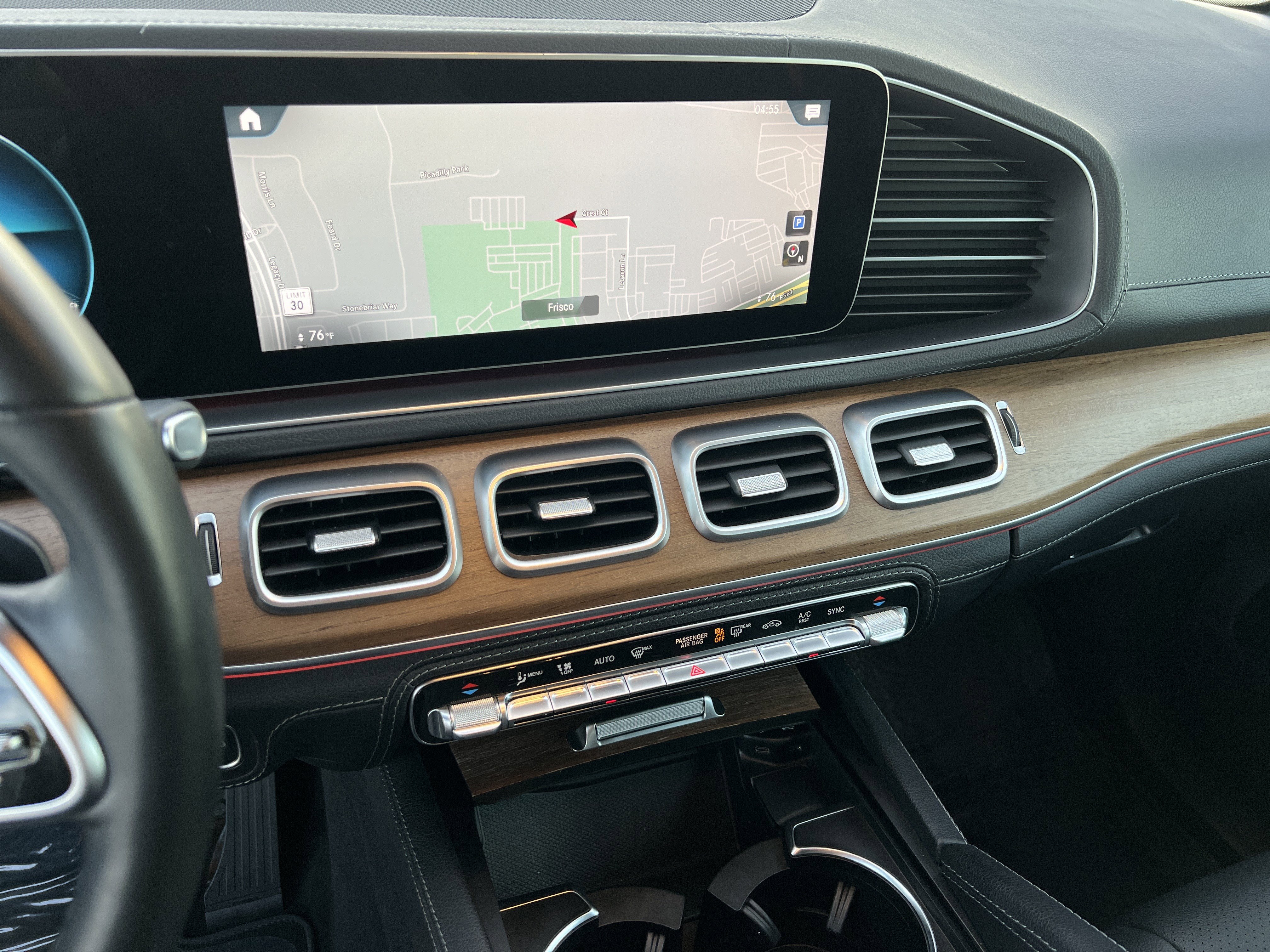 Used 2022 Mercedes-Benz GLS 450 4MATIC image 21