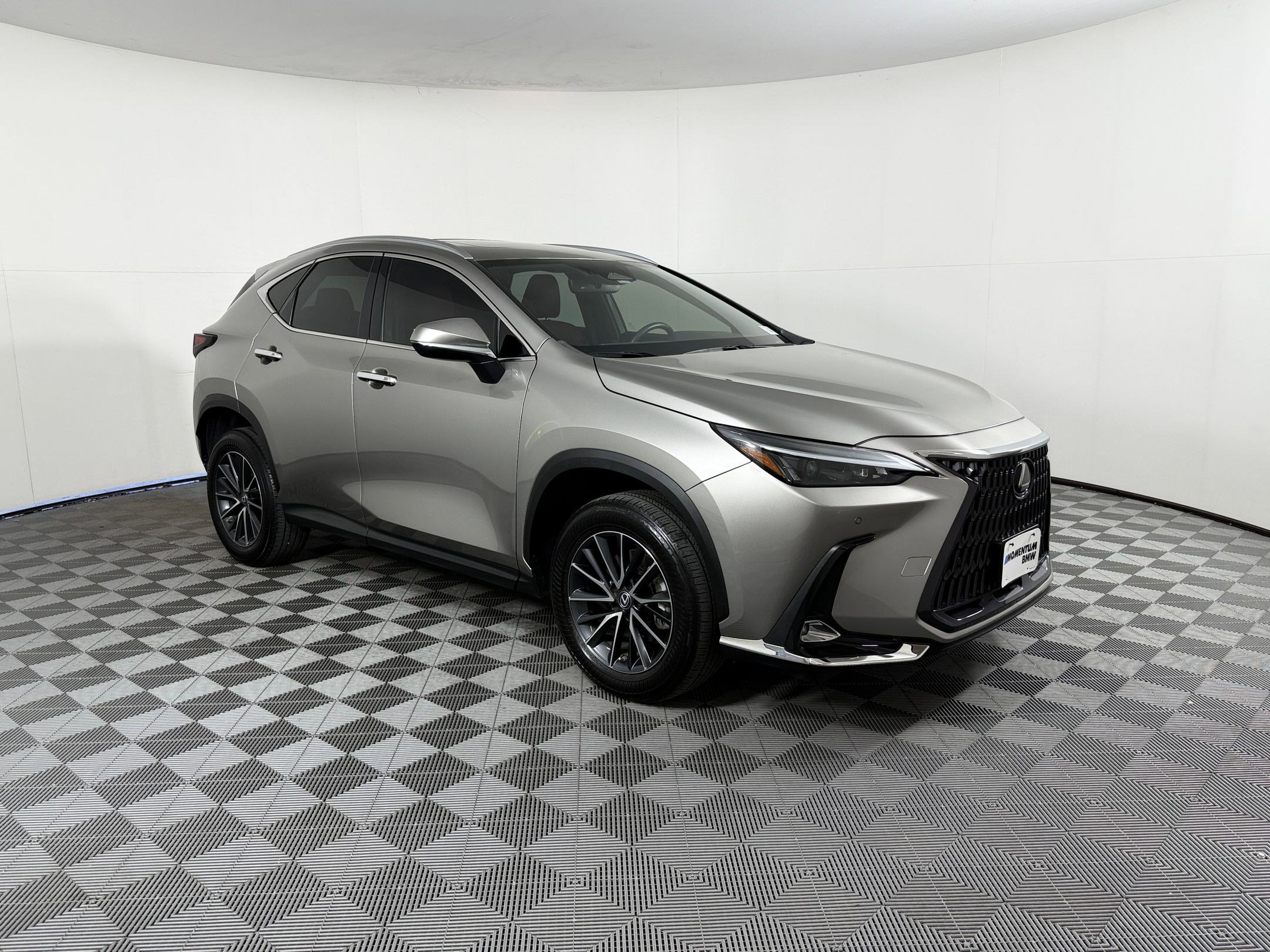Used 2023 Lexus NX 350 AWD image 7