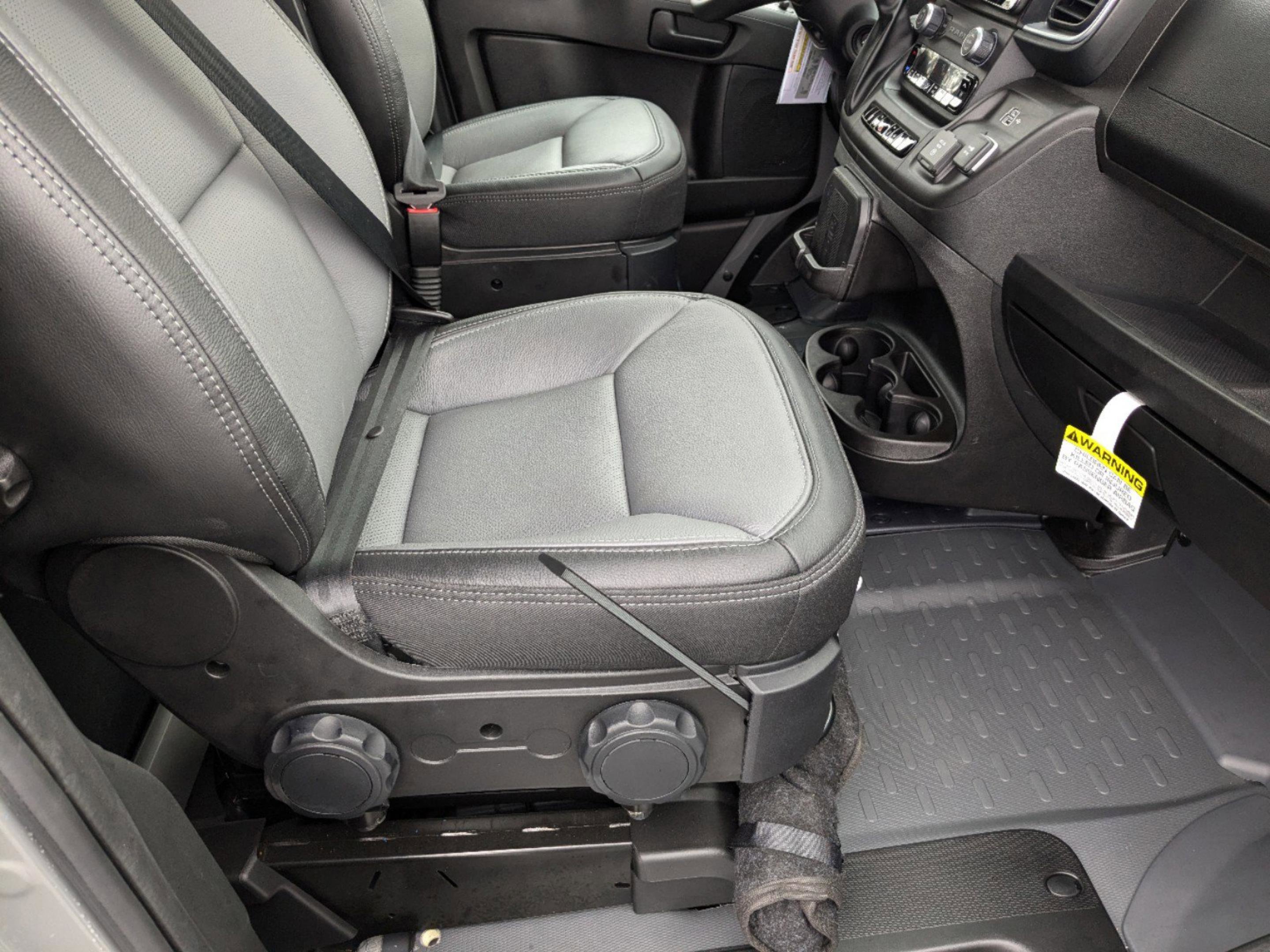 New 2025 RAM ProMaster 3500 w/ Quick Order Package 22H SLT+ image 10