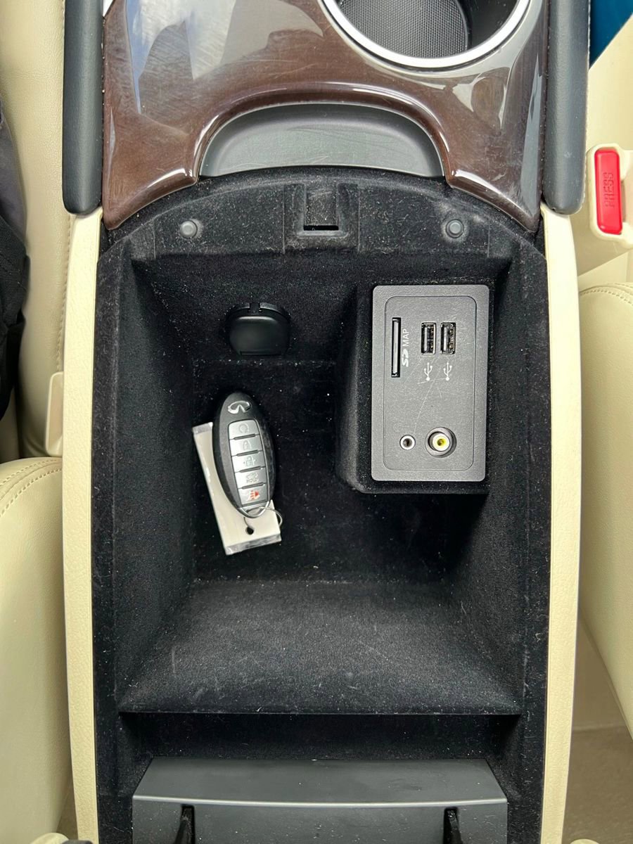 Used 2019 INFINITI Q50 Luxe w/ Essential Package (3.0T Luxe) image 39