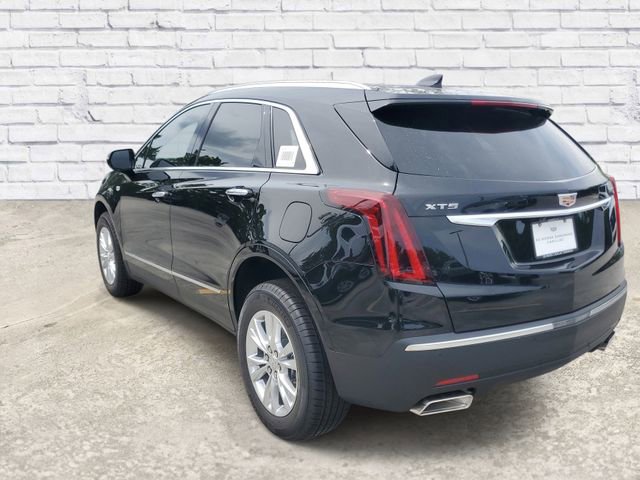 New 2026 Cadillac XT5 Luxury FWD image 2