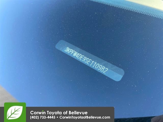 Used 2025 Kia K4 GT-Line w/ GT-Line Premium Package image 31