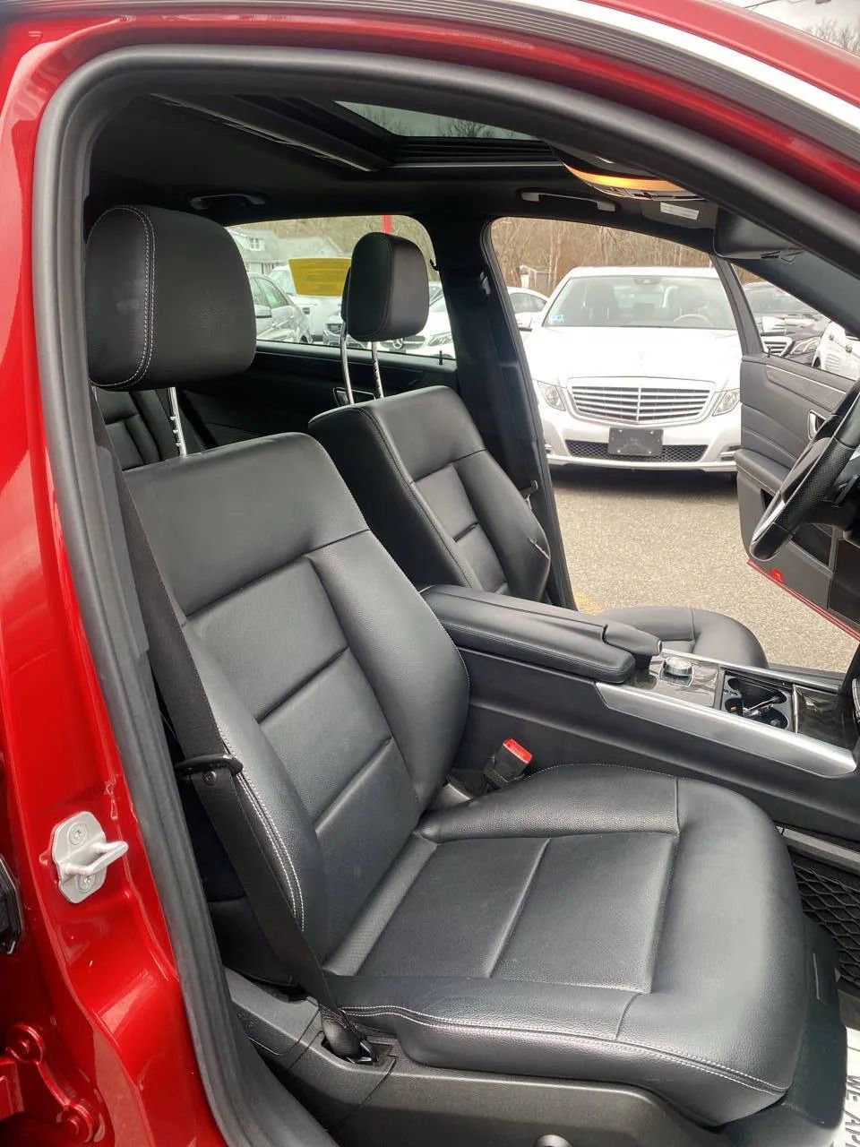 Used 2014 Mercedes-Benz E 350 E 350 4MATIC Sedan 4D image 14