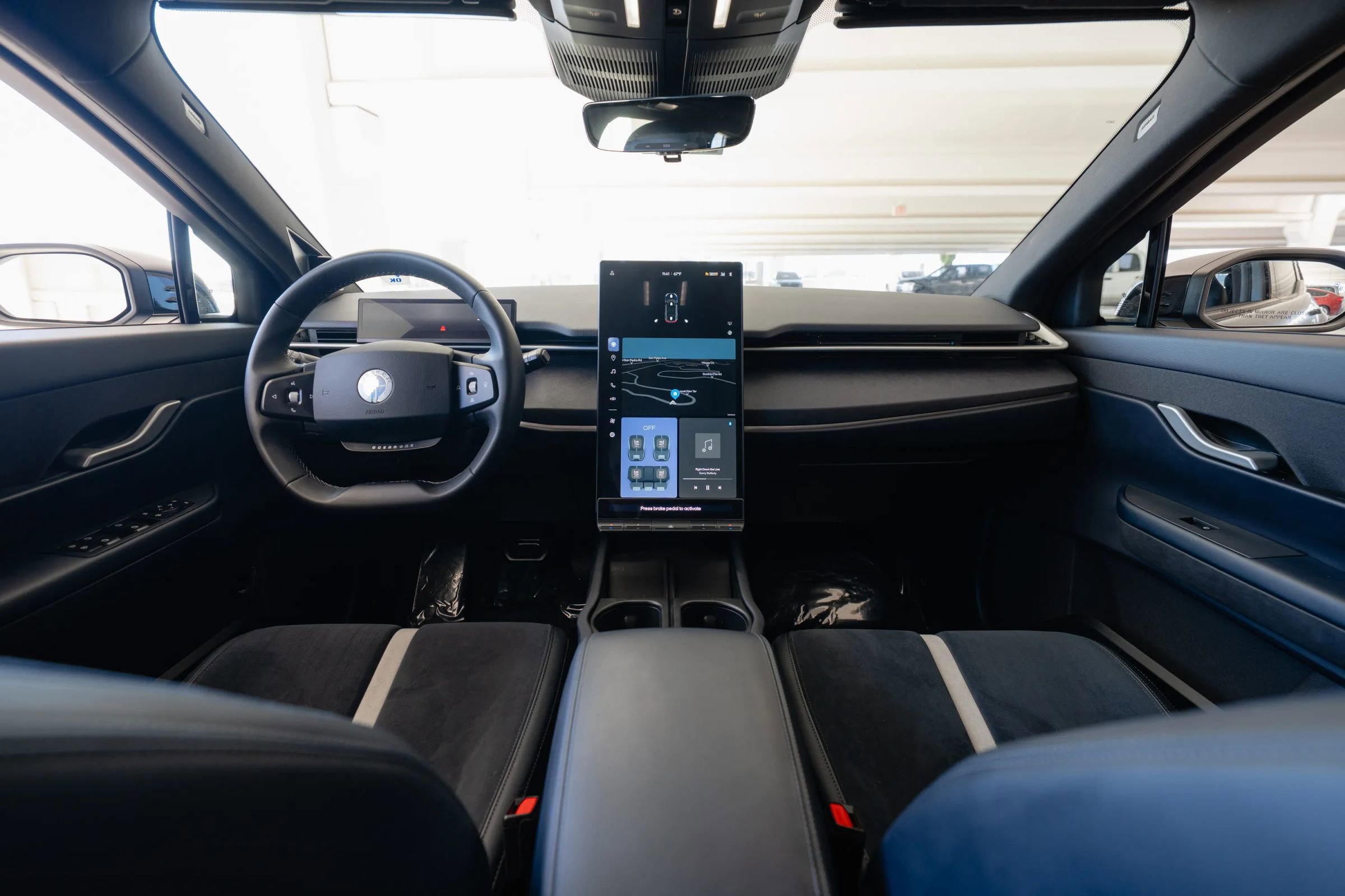 Used 2023 Fisker Ocean One image 21