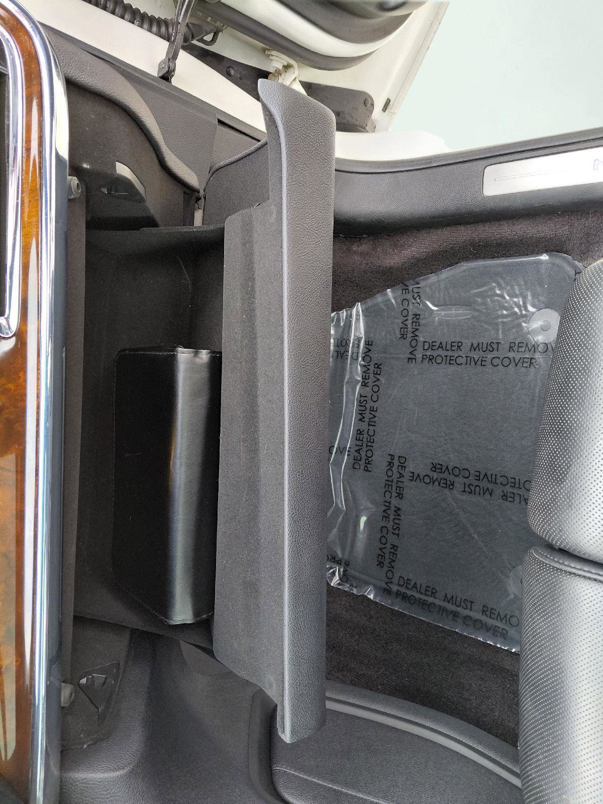 Used 2018 Lincoln Continental Reserve image 12