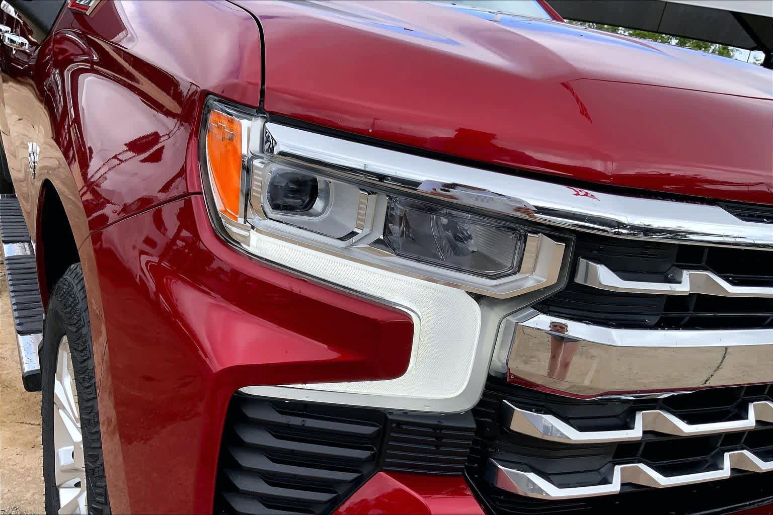 Certified 2023 Chevrolet Silverado 1500 LTZ w/ Technology Package AWD/4WD image 27