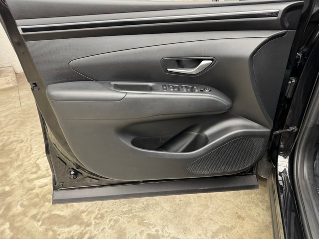 Used 2022 Hyundai Santa Cruz SEL image 10