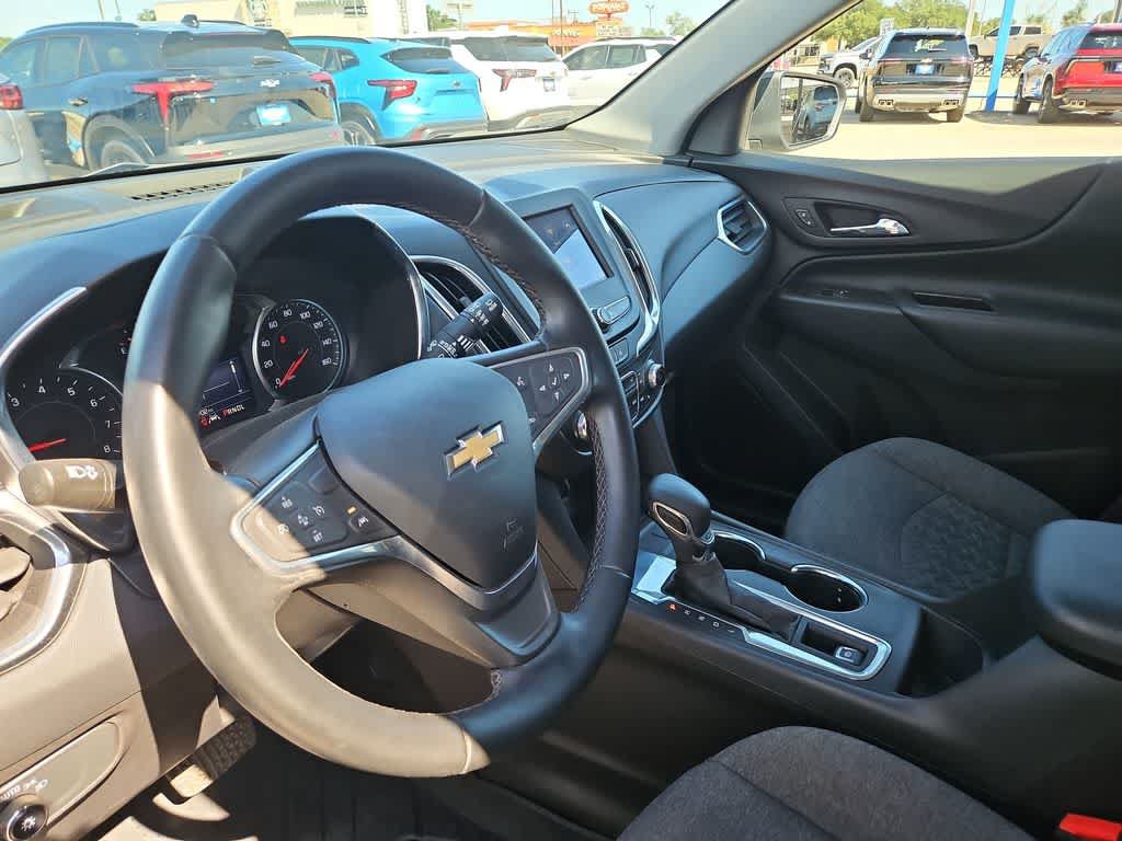 Used 2023 Chevrolet Equinox LT FWD image 10