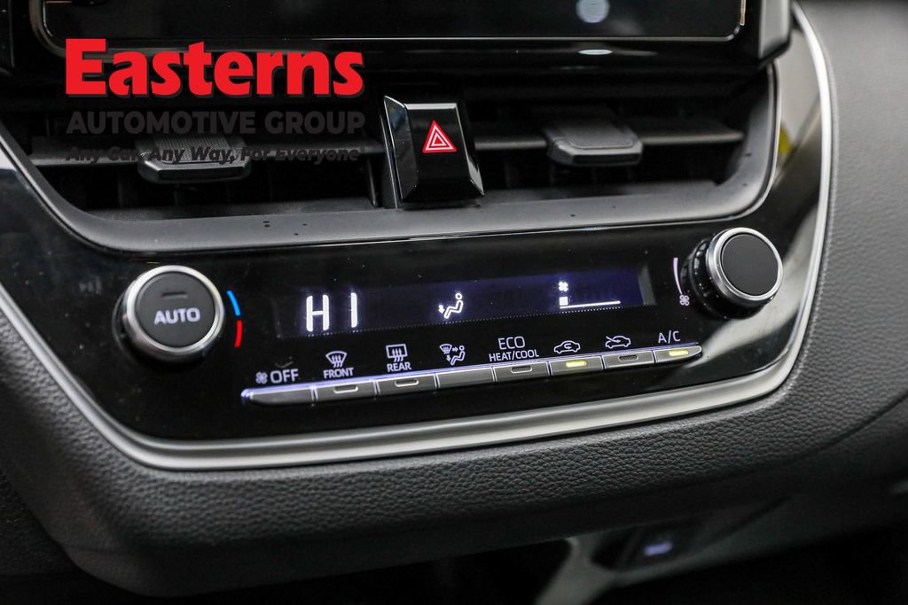 Used 2024 Toyota Corolla LE image 35