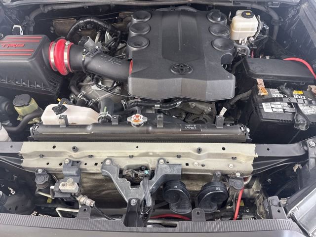 Used 2019 Toyota 4Runner TRD Off-Road Premium AWD/4WD image 17