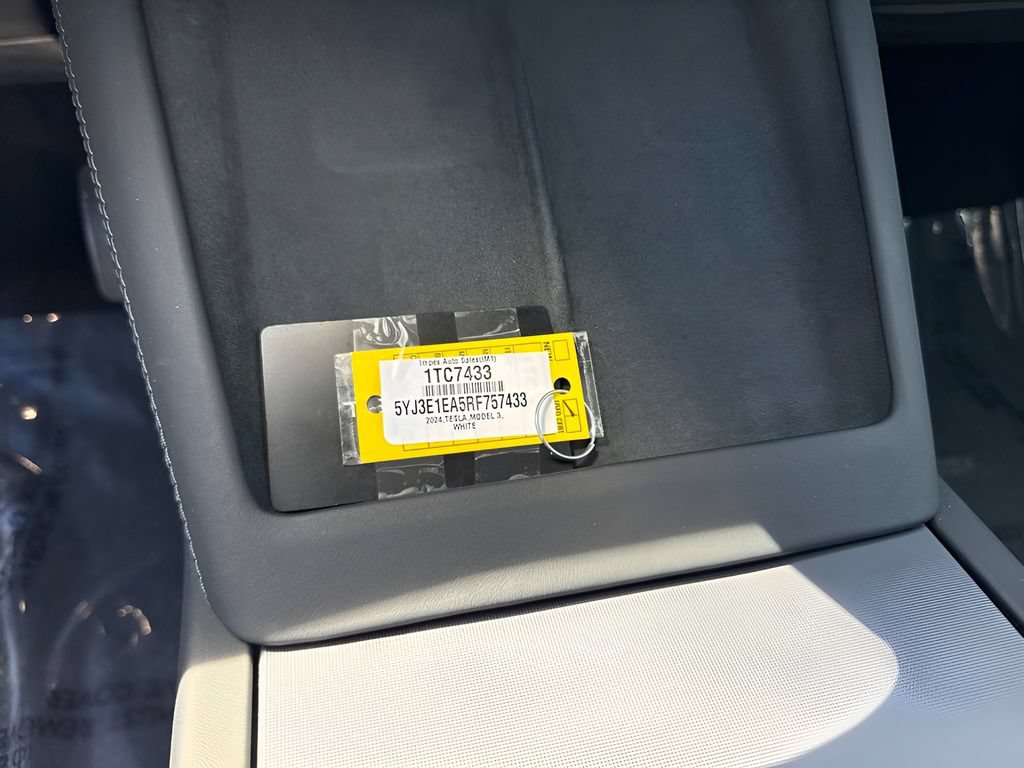 Used 2024 Tesla Model 3 Standard Range RWD image 20