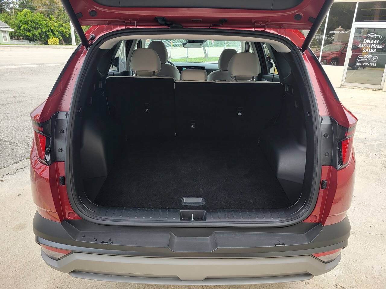 Used 2026 Hyundai Tucson SEL Plus FWD image 17