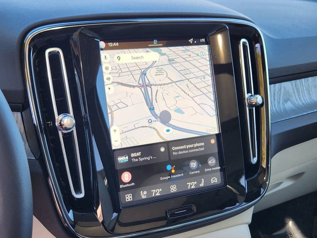 New 2026 Volvo XC40 B5 Ultra w/ Climate Package image 12