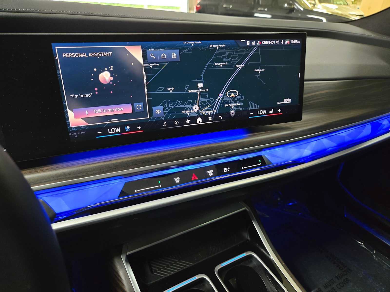 Used 2024 BMW 760i xDrive AWD/4WD image 27