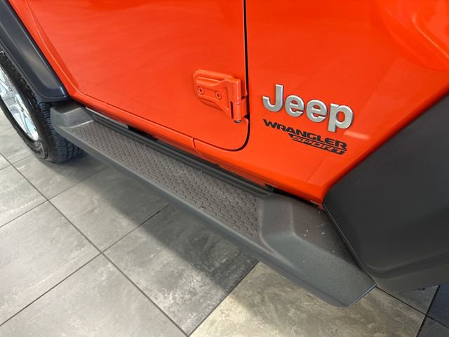Used 2018 Jeep Wrangler Sport AWD/4WD image 8