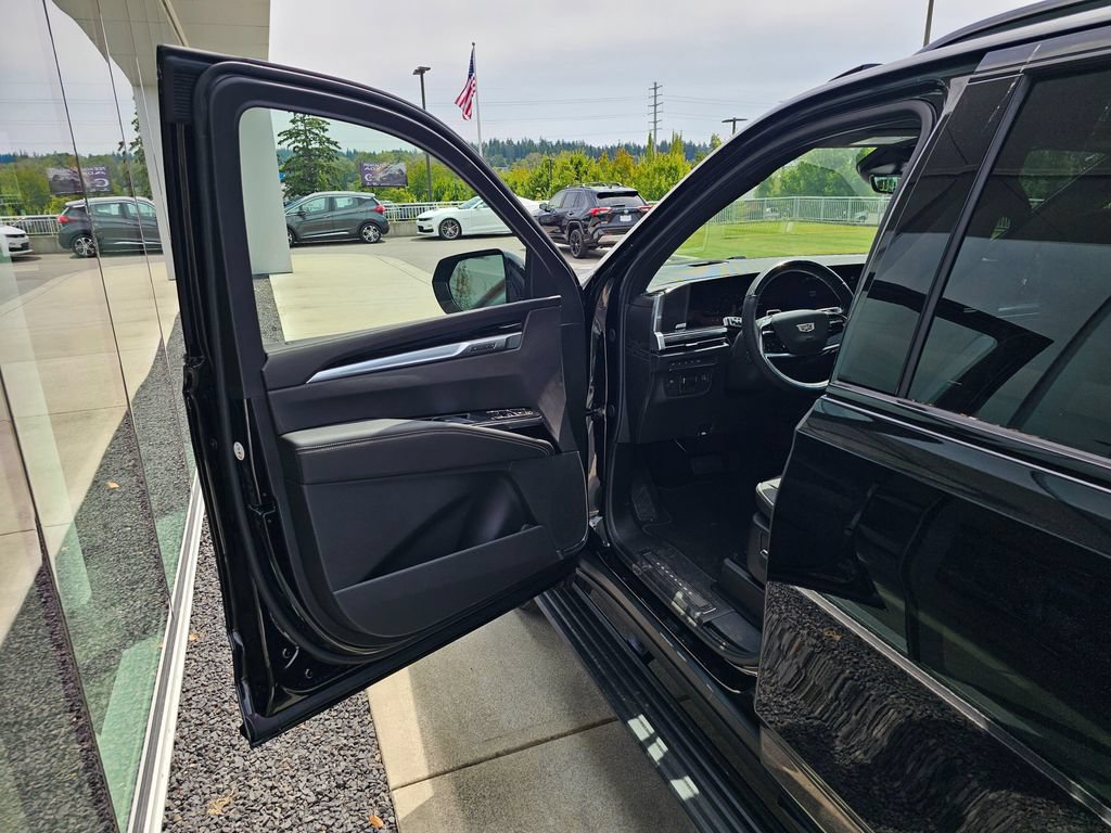 New 2026 Cadillac Escalade Sport AWD/4WD image 21
