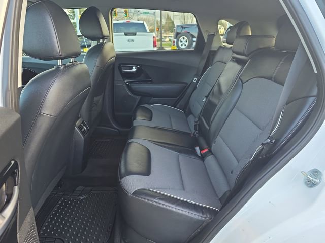 Used 2021 Kia Niro EX image 14
