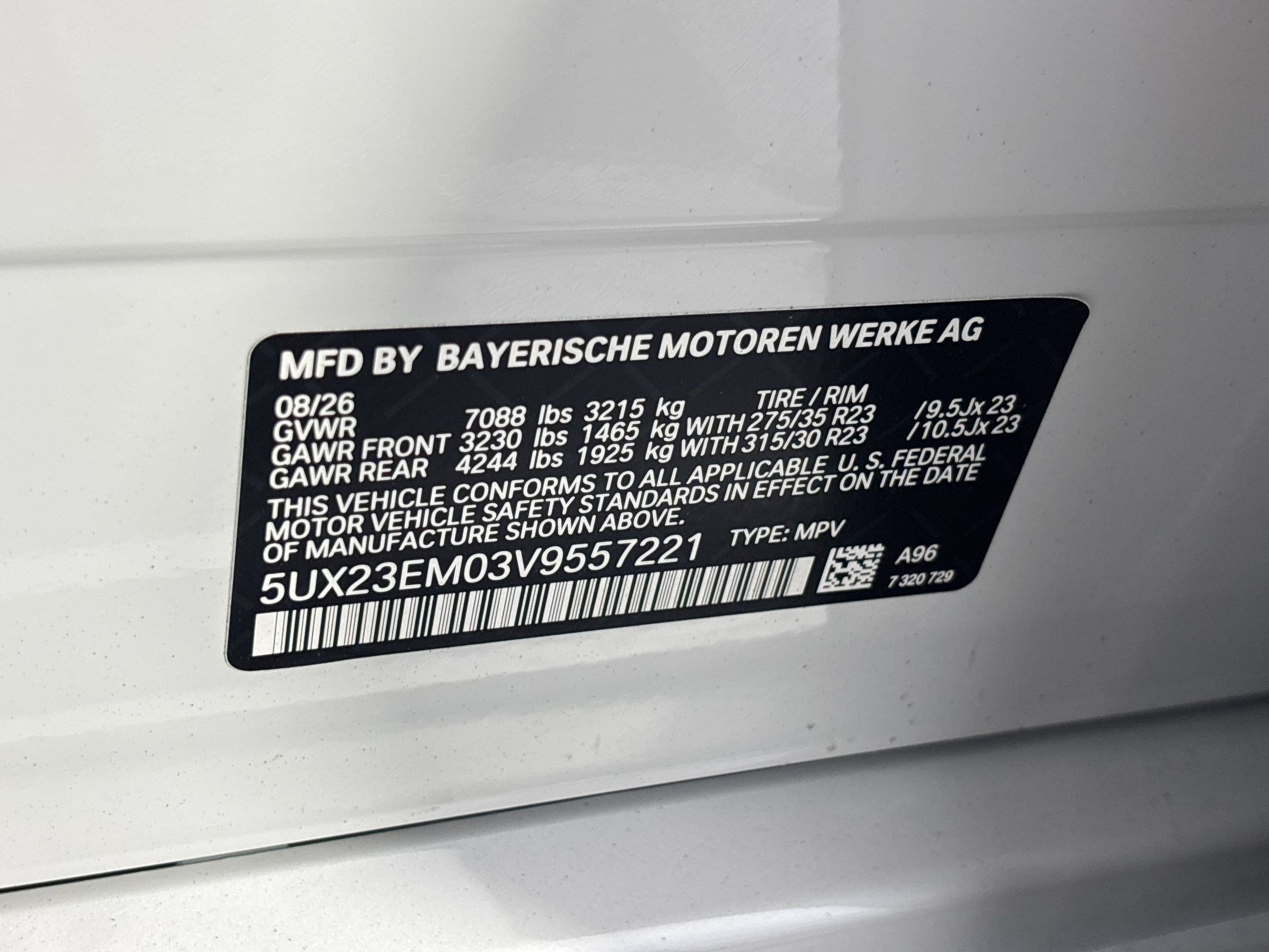 New 2027 BMW X7 xDrive40i w/ Executive Package AWD/4WD image 25
