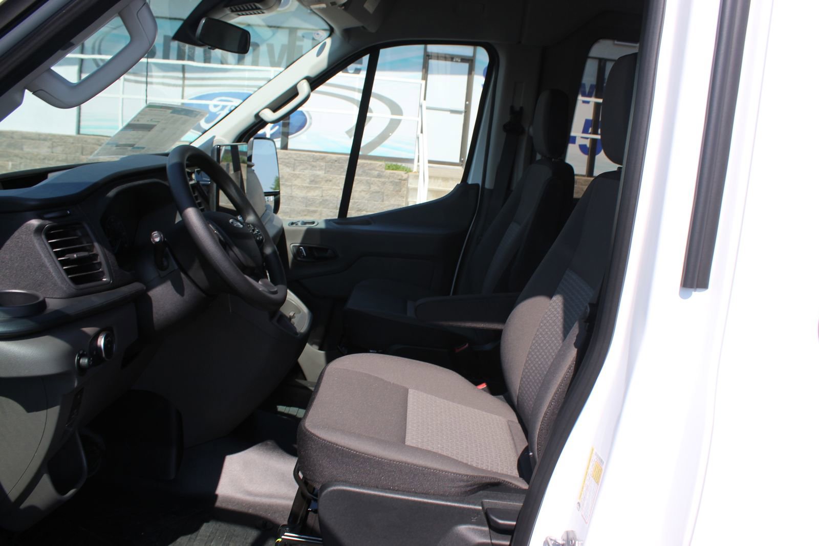 New 2025 Ford Transit 350 XLT RWD image 15